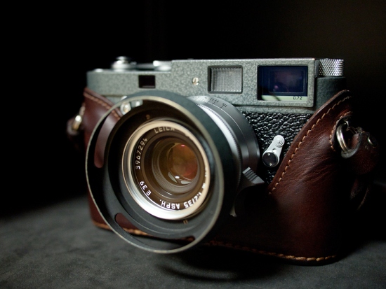 Leica MP Hammertone Grey LHSA 35th Anniversary Special Edition with VIT